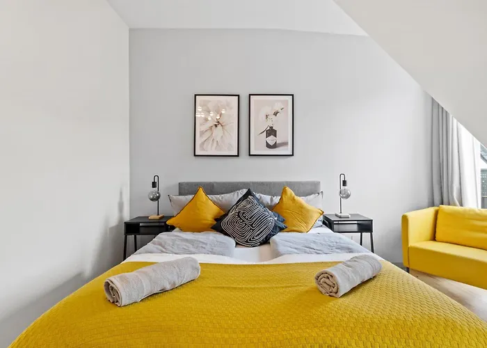 Terrace - 75 M² - Near Wiener Stadthalle דירה
