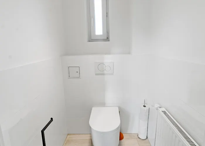 Terrace - 75 M² - Near Wiener Stadthalle דירה